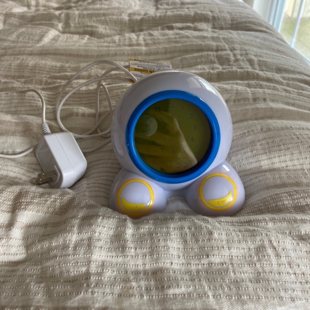 Kids Clock - Teach me time -Kids Sleep Trainer Clock with Night Light